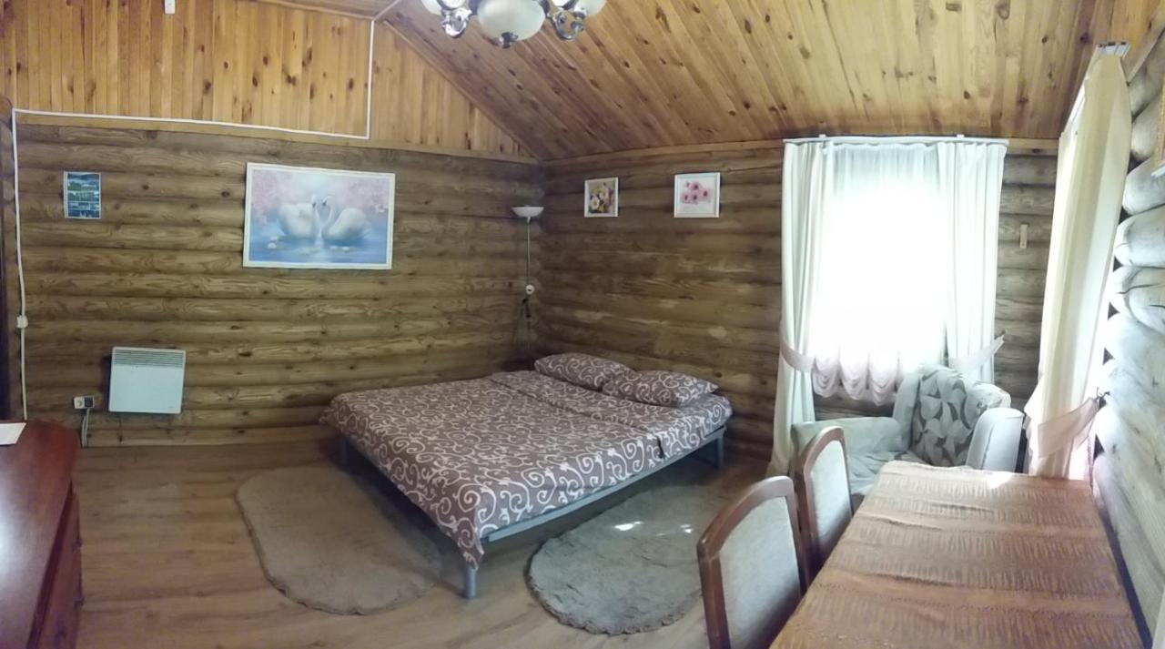 Zolotoy Bereg Hotel Чернігів Екстер'єр фото